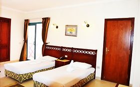 Zahabia Beach Resort 4*